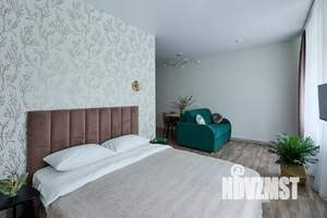 Студия квартира, посуточно, 32м2, 1/5 этаж