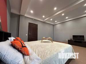 1-к квартира, посуточно, 47м2, 1/2 этаж