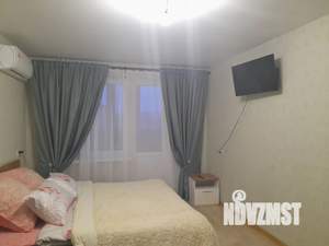 1-к квартира, посуточно, 38м2, 7/12 этаж