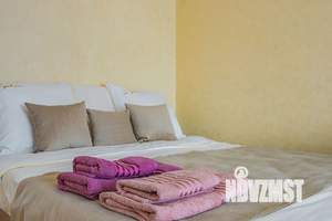 1-к квартира, посуточно, 40м2, 4/10 этаж