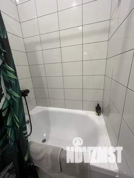 Студия квартира, посуточно, 24м2, 3/25 этаж