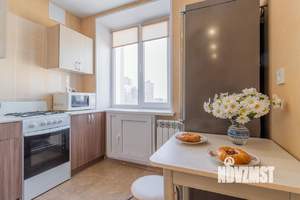 2-к квартира, посуточно, 42м2, 1/1 этаж