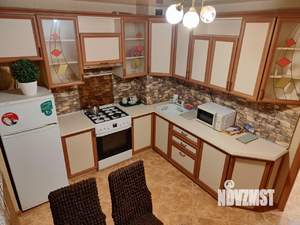 1-к квартира, посуточно, 40м2, 4/10 этаж