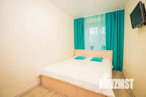 2-к квартира, посуточно, 40м2, 2/5 этаж