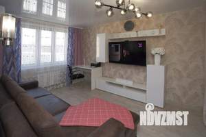 1-к квартира, посуточно, 42м2, 1/1 этаж