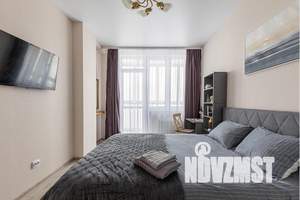 2-к квартира, посуточно, 53м2, 17/22 этаж