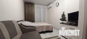 1-к квартира, посуточно, 42м2, 10/18 этаж