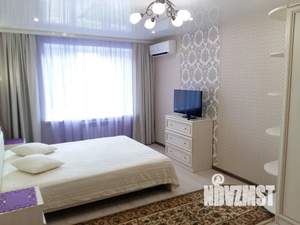 1-к квартира, посуточно, 40м2, 2/10 этаж