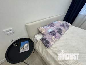 1-к квартира, посуточно, 43м2, 1/1 этаж