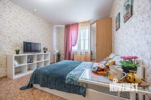1-к квартира, посуточно, 32м2, 7/10 этаж