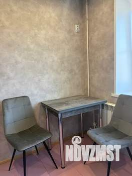 2-к квартира, посуточно, 40м2, 3/5 этаж