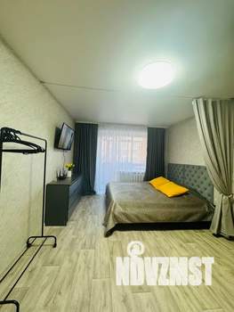 1-к квартира, посуточно, 38м2, 2/7 этаж