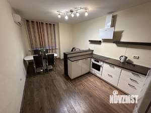 2-к квартира, на длительный срок, 77м2, 2/17 этаж