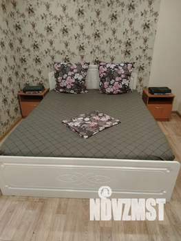 1-к квартира, посуточно, 45м2, 1/9 этаж