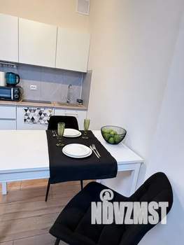 Студия квартира, посуточно, 30м2, 4/8 этаж