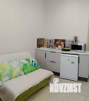 Студия квартира, посуточно, 25м2, 3/12 этаж