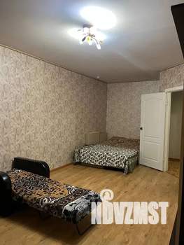 1-к квартира, посуточно, 40м2, 2/17 этаж