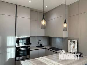 2-к квартира, посуточно, 60м2, 4/6 этаж