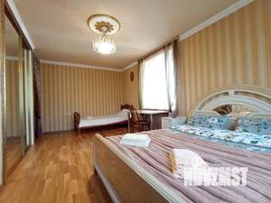 1-к квартира, посуточно, 35м2, 5/5 этаж