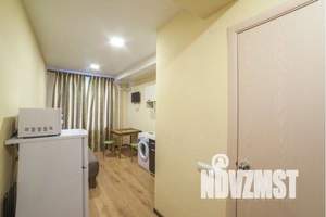 1-к квартира, посуточно, 18м2, 2/4 этаж