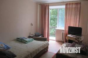 1-к квартира, посуточно, 32м2, 3/9 этаж