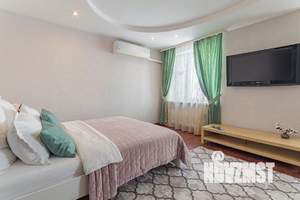 1-к квартира, посуточно, 50м2, 1/1 этаж