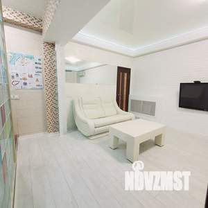 1-к квартира, посуточно, 33м2, 1/1 этаж