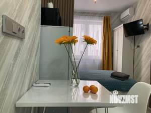 1-к квартира, посуточно, 28м2, 1/1 этаж