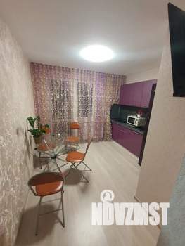 1-к квартира, посуточно, 37м2, 8/12 этаж