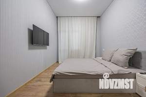 2-к квартира, посуточно, 57м2, 17/17 этаж