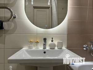 1-к квартира, посуточно, 38м2, 14/18 этаж