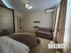 1-к квартира, посуточно, 64м2, 1/1 этаж