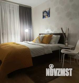 1-к квартира, посуточно, 43м2, 2/18 этаж