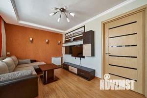 1-к квартира, посуточно, 46м2, 1/1 этаж