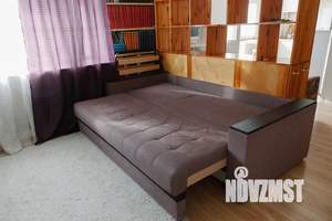 Студия квартира, посуточно, 40м2, 3/10 этаж