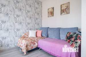 1-к квартира, посуточно, 32м2, 3/10 этаж