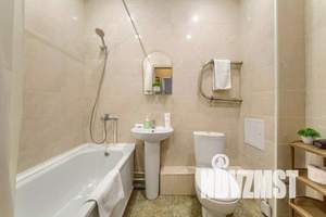 1-к квартира, посуточно, 40м2, 5/25 этаж