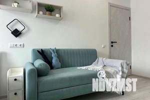 1-к квартира, посуточно, 40м2, 7/19 этаж