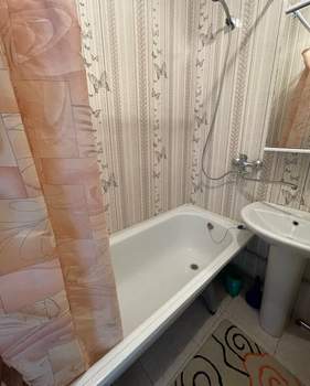 1-к квартира, на длительный срок, 42м2, 5/10 этаж