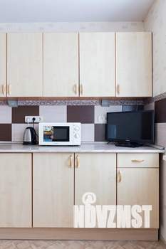 2-к квартира, посуточно, 74м2, 2/10 этаж