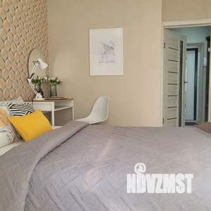 1-к квартира, посуточно, 35м2, 6/9 этаж