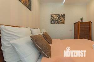 2-к квартира, посуточно, 68м2, 1/1 этаж