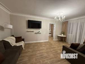 2-к квартира, посуточно, 46м2, 1/1 этаж