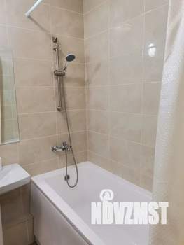 Студия квартира, посуточно, 25м2, 13/25 этаж