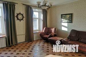 3-к квартира, посуточно, 100м2, 2/4 этаж