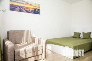 1-к квартира, посуточно, 52м2, 1/1 этаж