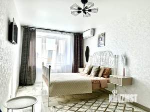 1-к квартира, посуточно, 40м2, 6/10 этаж