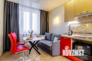 1-к квартира, посуточно, 42м2, 2/10 этаж