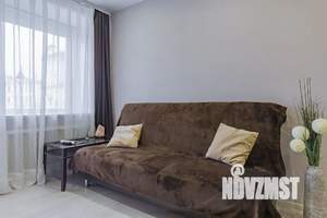 1-к квартира, посуточно, 37м2, 3/7 этаж