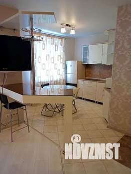 Студия квартира, посуточно, 40м2, 3/12 этаж